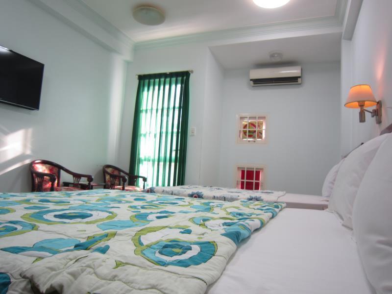 Quy Thanh Hotel โฮจิมินห์ซิตี้ ภายนอก รูปภาพ